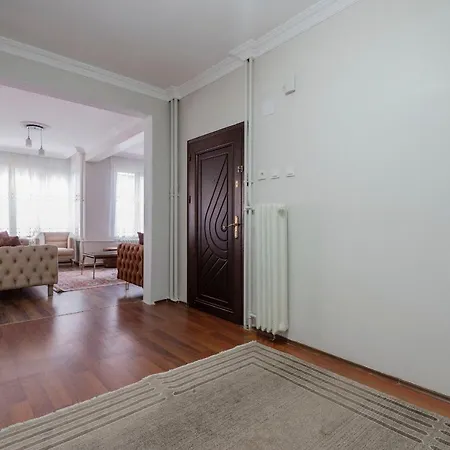 Luxury 4 Bdrm On Altiparmak *