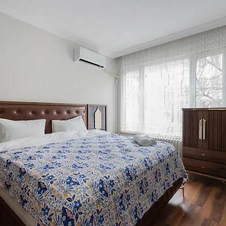 Appartement Luxury 4 Bdrm On Altiparmak *