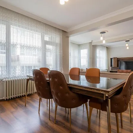 Luxury 4 Bdrm On Altiparmak *